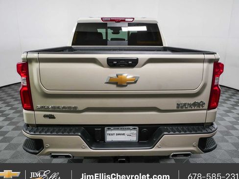 New 2026 Chevrolet Silverado 1500 High Country AWD/4WD image 29