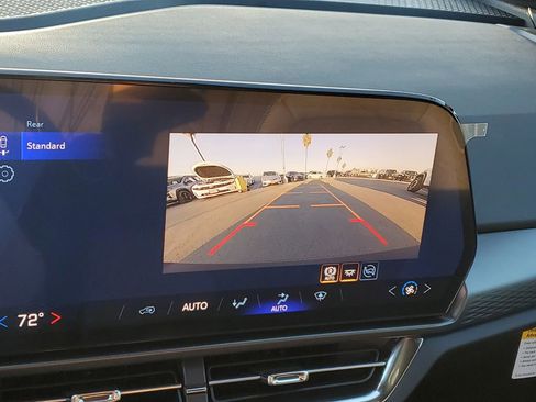 New 2026 Chevrolet Equinox EV LT image 19