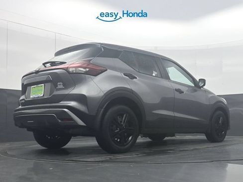 Used 2024 Nissan Kicks S FWD image 32