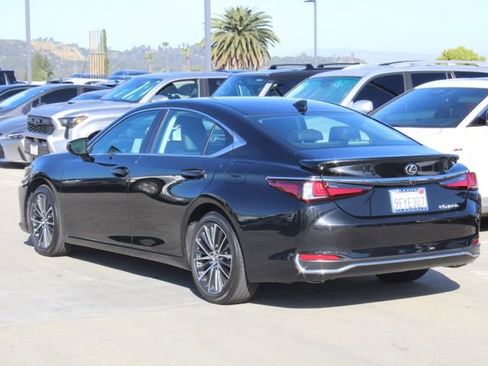 Certified 2023 Lexus ES 300h 300h w/ Premium Package image 19