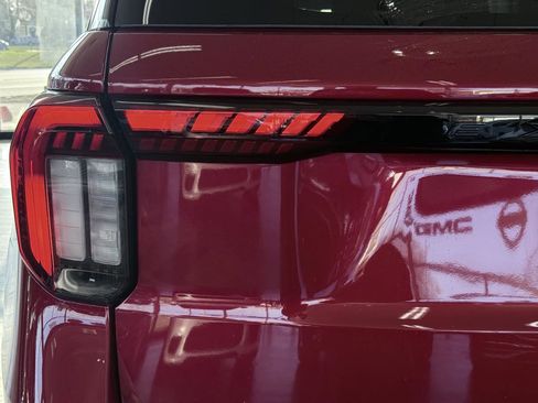 Used 2026 Ford Explorer ST w/ Sun And Sound Package AWD/4WD image 28