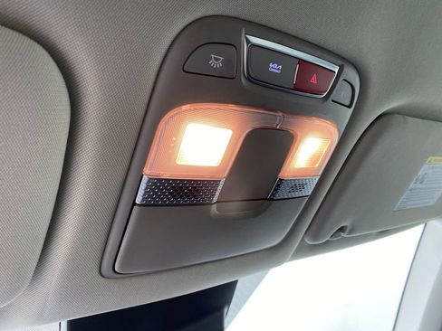 Used 2024 Kia Telluride LX image 27