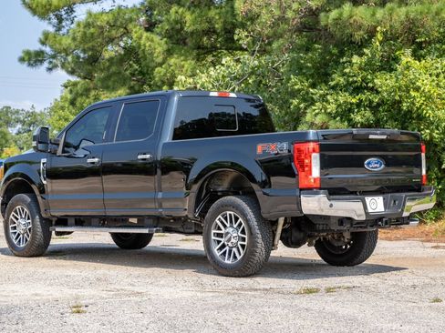 Used 2017 Ford F250 Lariat w/ Chrome Package AWD/4WD image 8