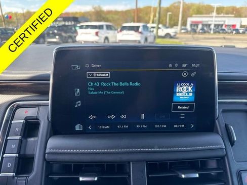 Used 2023 Chevrolet Suburban Premier AWD/4WD image 12