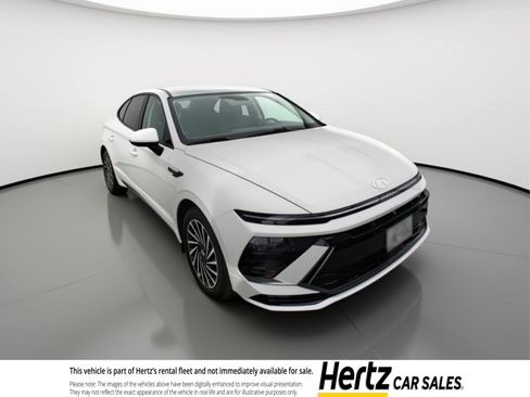 Used 2025 Hyundai Sonata SEL image 1