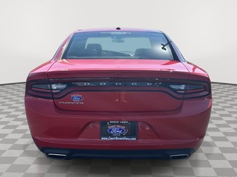 Used 2022 Dodge Charger SXT w/ Leather Interior Group image 14