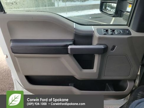 Certified 2022 Ford F350 XLT w/ XLT Premium Package image 22