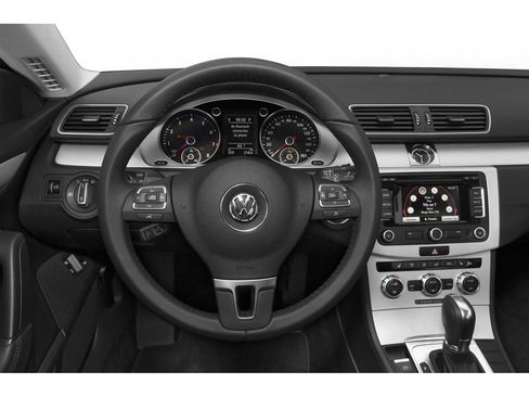 Used 2015 Volkswagen CC R-Line image 7