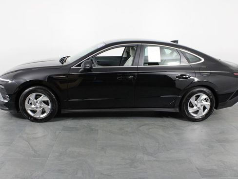 Used 2025 Hyundai Sonata SE image 9