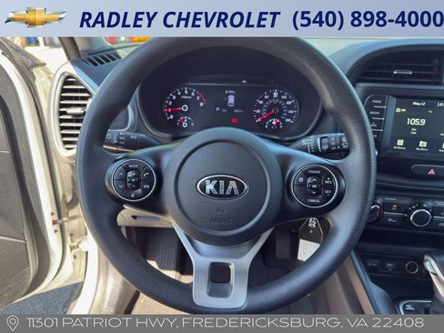 Used 2021 Kia Soul S FWD image 23
