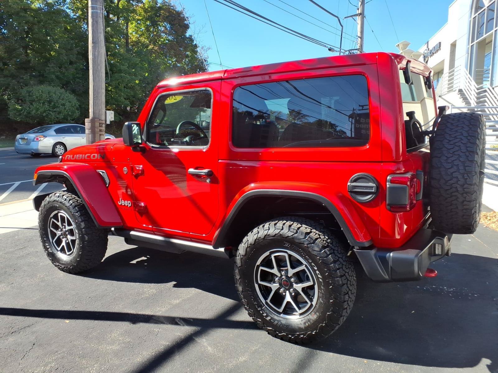 Certified 2026 Jeep Wrangler Rubicon AWD/4WD image 8