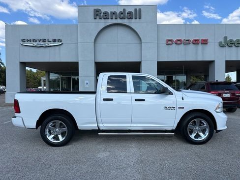 Used 2017 RAM 1500 Express image 8