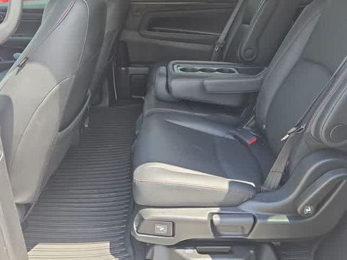 Used 2024 Honda Odyssey Sport image 19