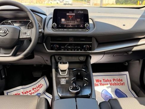 New 2026 Nissan Rogue Dark Armor AWD/4WD image 27