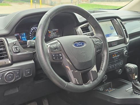 Used 2019 Ford Ranger Lariat w/ Black Appearance Package image 14
