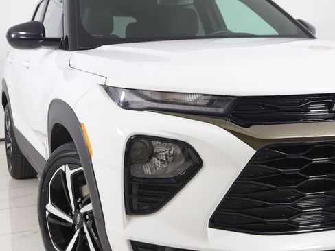 Used 2023 Chevrolet TrailBlazer RS w/ Convenience Package image 15