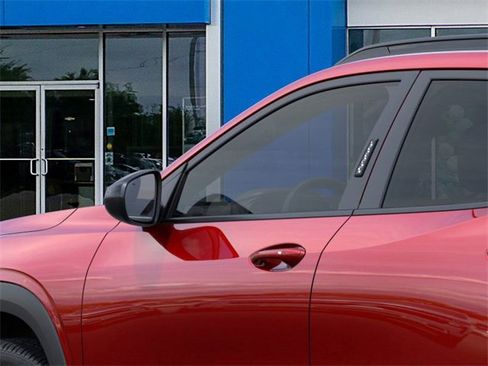 New 2026 Chevrolet Trax RS w/ Sunroof Package image 12