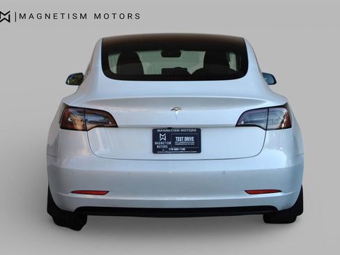 Used 2020 Tesla Model 3 Standard Range Plus image 8