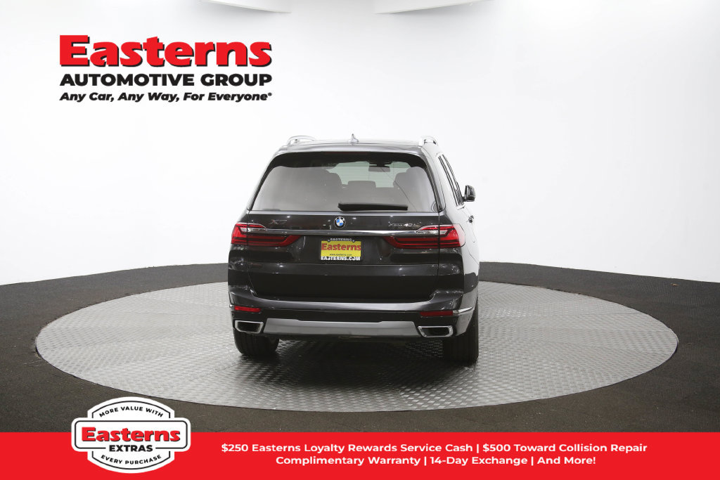 Used 2022 BMW X7 xDrive40i w/ Premium Package AWD/4WD image 38