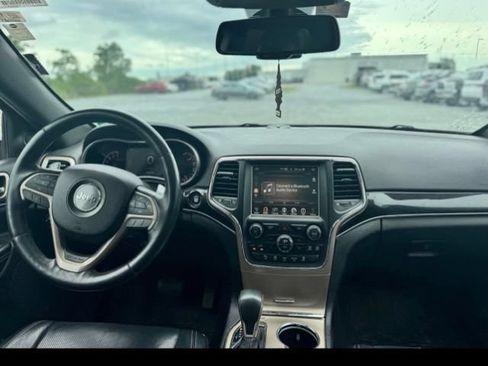 Used 2016 Jeep Grand Cherokee Limited 75th Anniversary RWD image 11