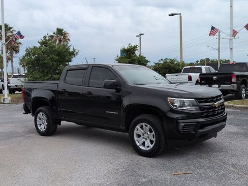Used 2021 Chevrolet Colorado LT RWD image 2