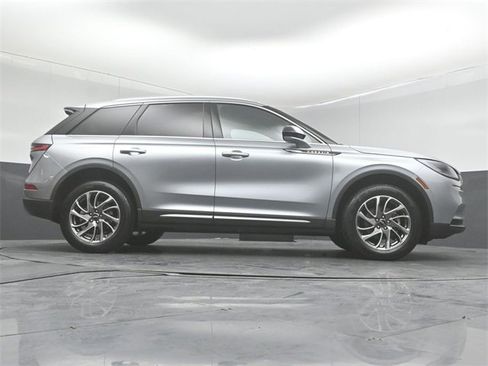 Certified 2022 Lincoln Corsair AWD w/ Equipment Group 101A image 41