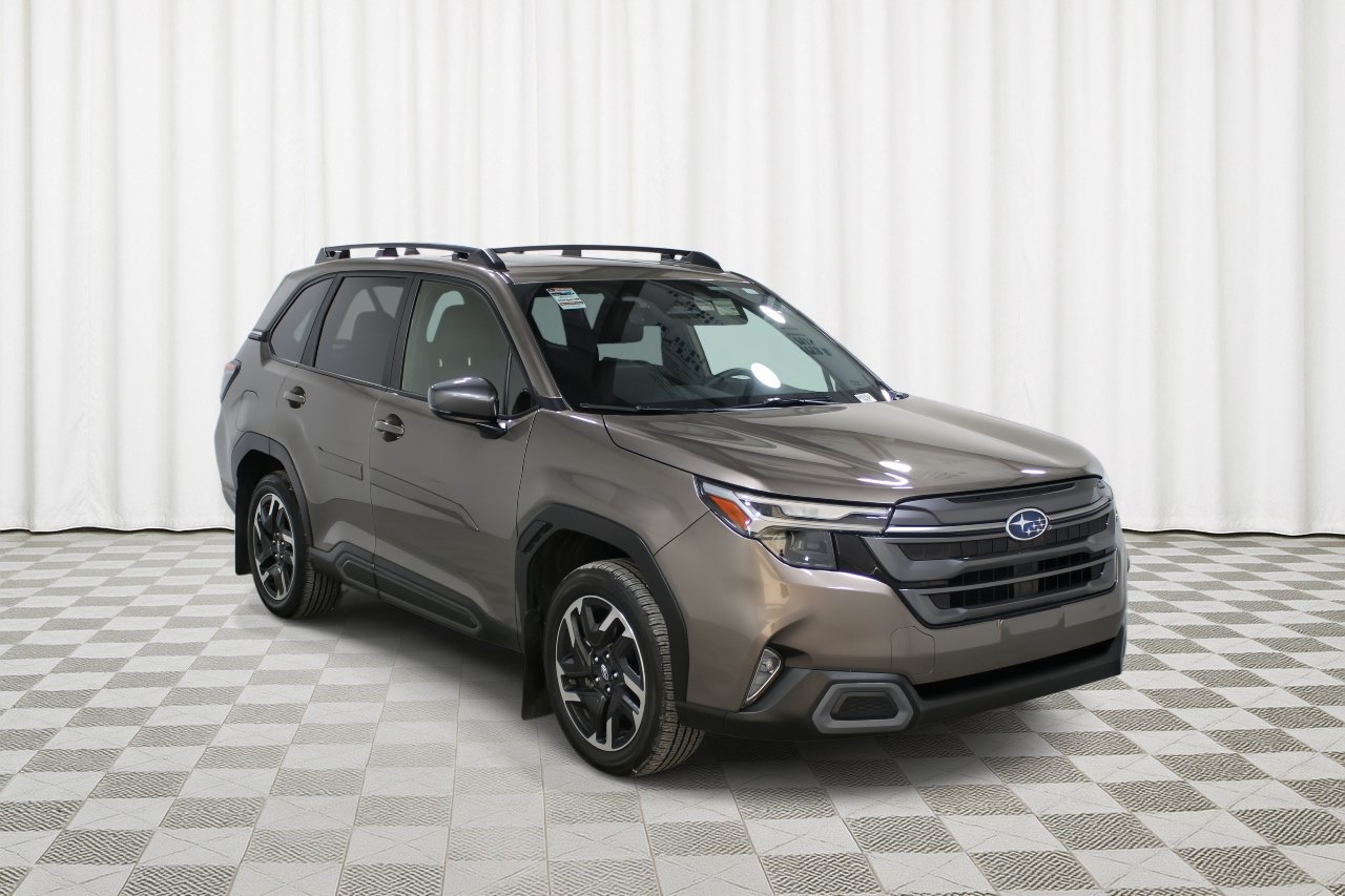 Certified 2025 Subaru Forester Limited AWD/4WD image 1