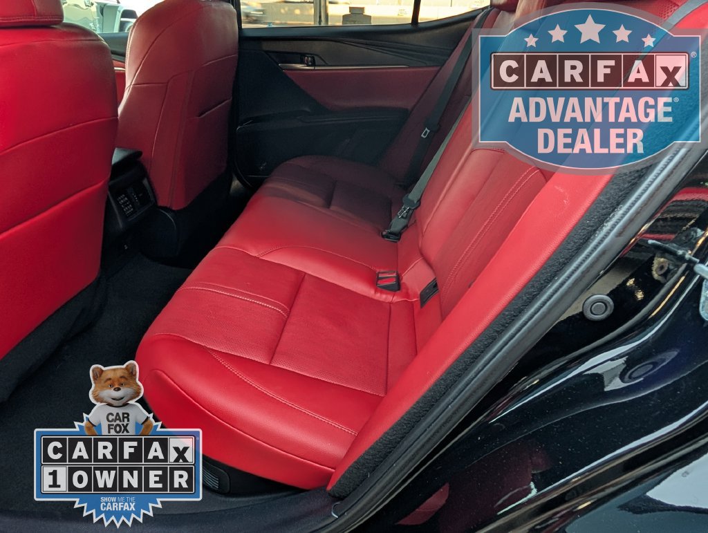 Used 2025 Toyota Camry XSE FWD image 17