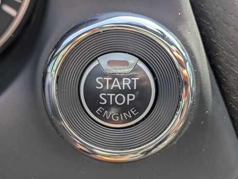 Used 2022 INFINITI Q50 Sensory image 31