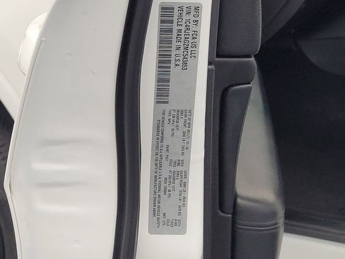 Used 2021 Jeep Grand Cherokee Laredo X RWD image 33