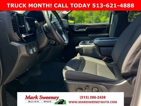 Used 2025 GMC Sierra 1500 Elevation AWD/4WD image 12