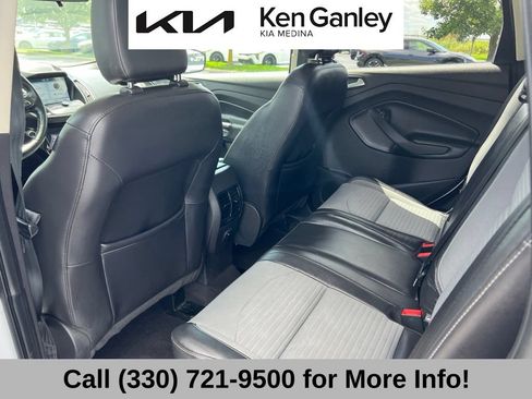 Used 2019 Ford Escape SE FWD image 46