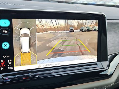 New 2026 Volkswagen Atlas SEL Premium R-Line image 9