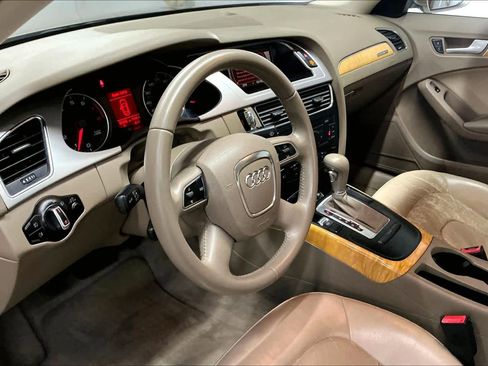 Used 2010 Audi A4 2.0T Premium image 16