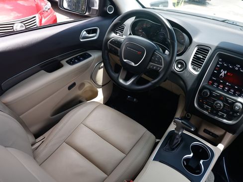 Used 2019 Dodge Durango Citadel w/ Technology Group RWD image 24