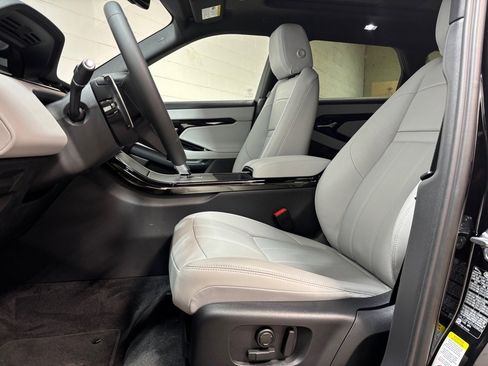 New 2026 Land Rover Range Rover Evoque S image 23