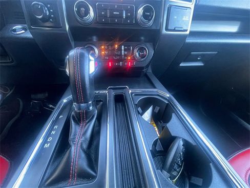 Used 2020 Ford F150 Lariat w/ Equipment Group 502A Luxury image 15