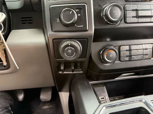 Used 2020 Ford F150 XLT w/ Equipment Group 302A Luxury image 29