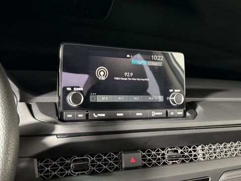 Used 2025 Honda Accord LX image 23