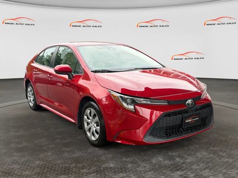 Used 2020 Toyota Corolla LE FWD image 5