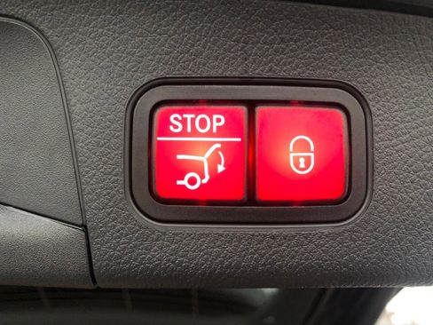 New 2026 Mercedes-Benz GLA 250 GLA 250 image 40