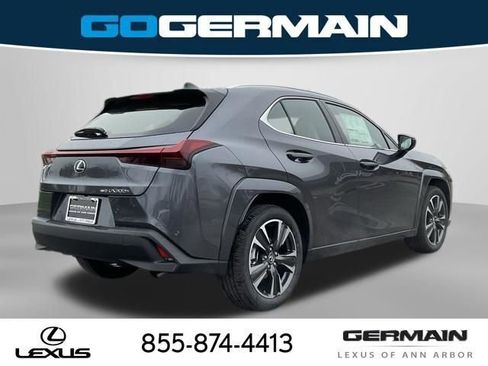 New 2026 Lexus UX 300h AWD image 9