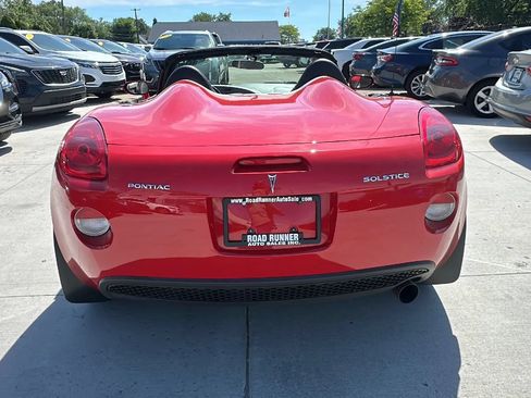 Used 2006 Pontiac Solstice Convertible w/ Premium Package RWD image 6