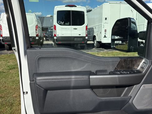 New 2026 Ford F250 Lariat w/ Lariat Ultimate Package image 15