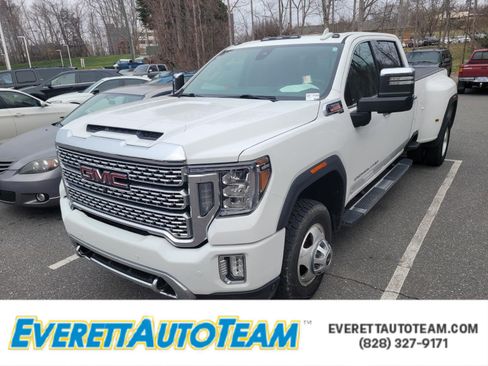 Used 2020 GMC Sierra 3500 Denali w/ Denali Ultimate Package image 1