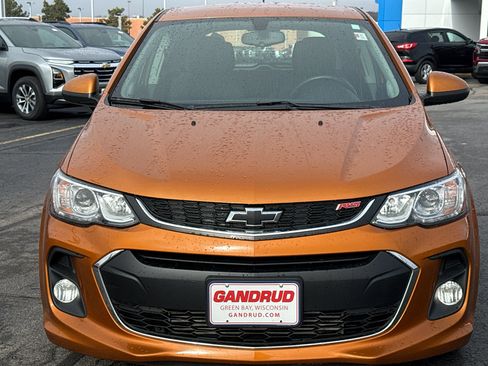 Used 2019 Chevrolet Sonic LT image 3