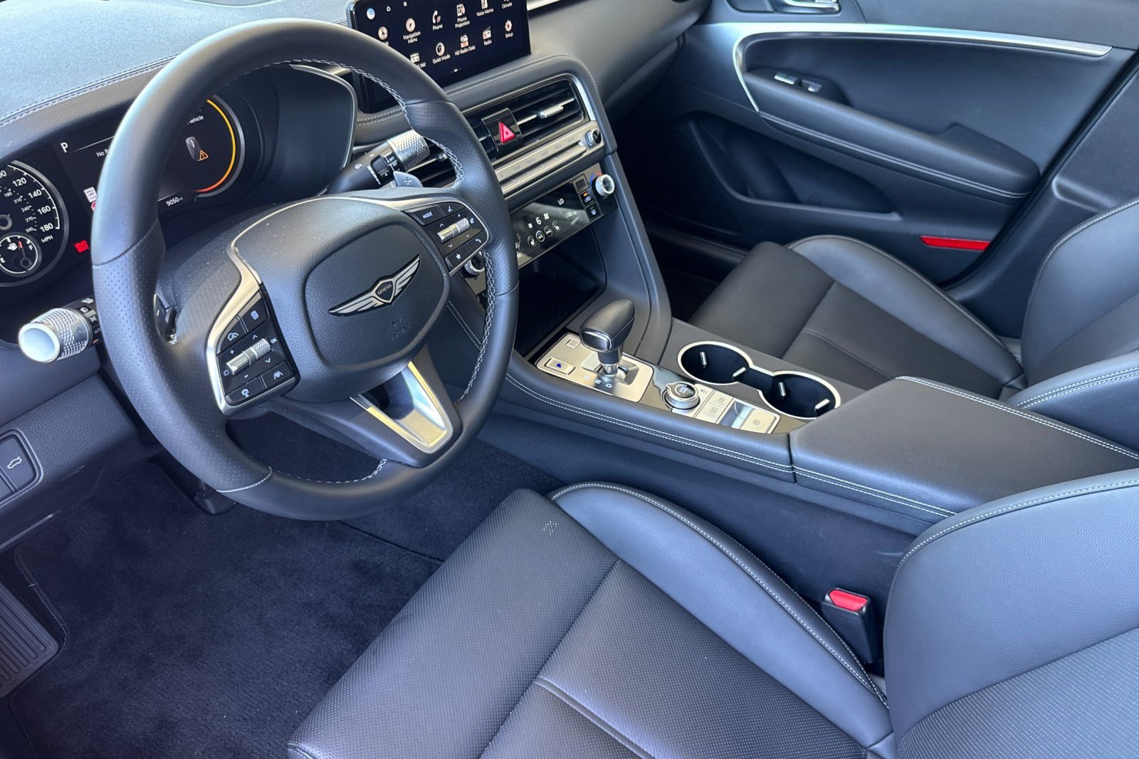 Used 2026 Genesis G70 2.5T RWD image 4