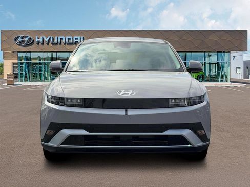 New 2026 Hyundai Ioniq 5 SE AWD/4WD image 12