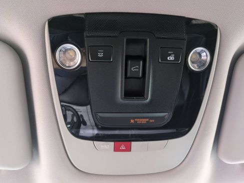 Used 2024 Kia Seltos SX w/ SX Sunroof Package AWD/4WD image 19