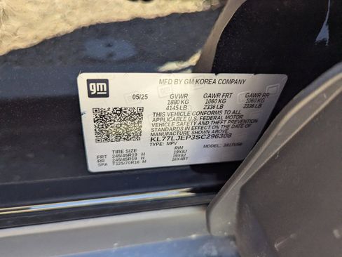 Used 2025 Chevrolet Trax RS w/ Driver Confidence Package image 34